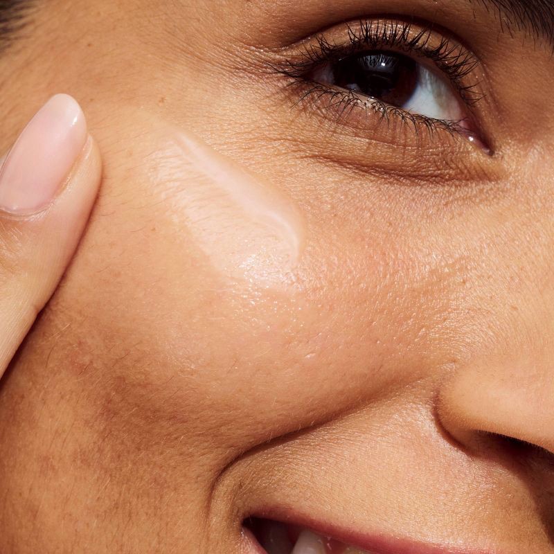 slide 9 of 12, Clinique Even Better Clinical Dark Spot Clearing Serum - 30ml - Ulta Beauty, 30 ml