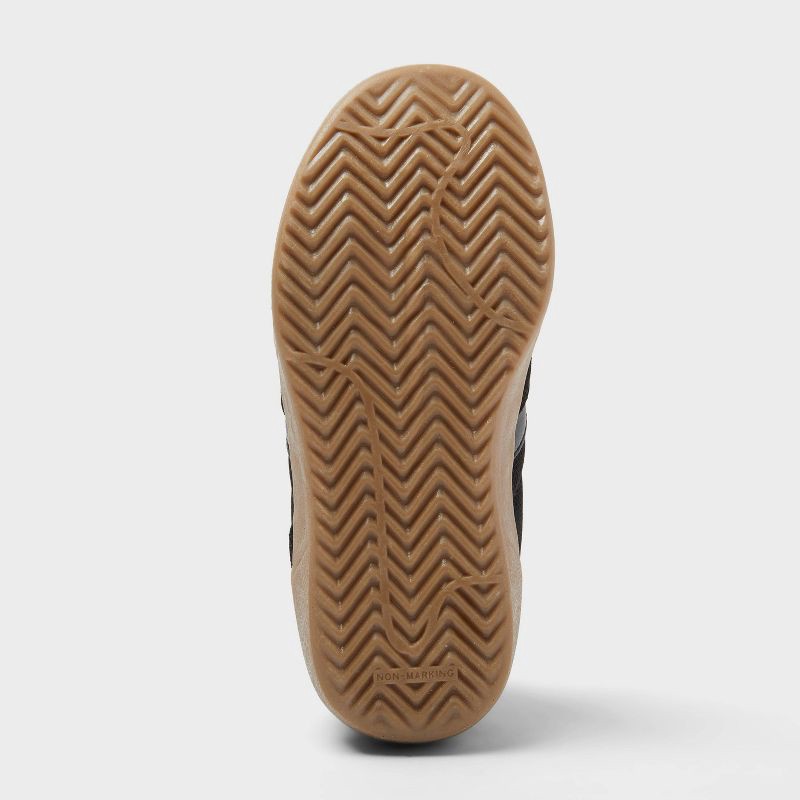 slide 4 of 4, Boys' Jared Skate Sneakers - art class™ Black 6: Low Top, Lace Up, Non Marking Sole, Closed Round Toe, Medium Width, 1 ct