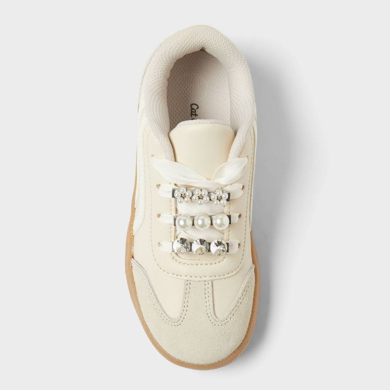 slide 3 of 4, Girls' Boston Lace Up Court Sneakers - Cat & Jack™ Beige 5, 1 ct