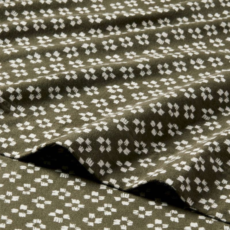 slide 3 of 4, Queen Christmas Ultra Soft Flannel Sheet Set Green Geo - Threshold™, 1 ct