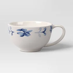 16.8 fl oz Stoneware Latte Mug Blue Floral - Threshold™