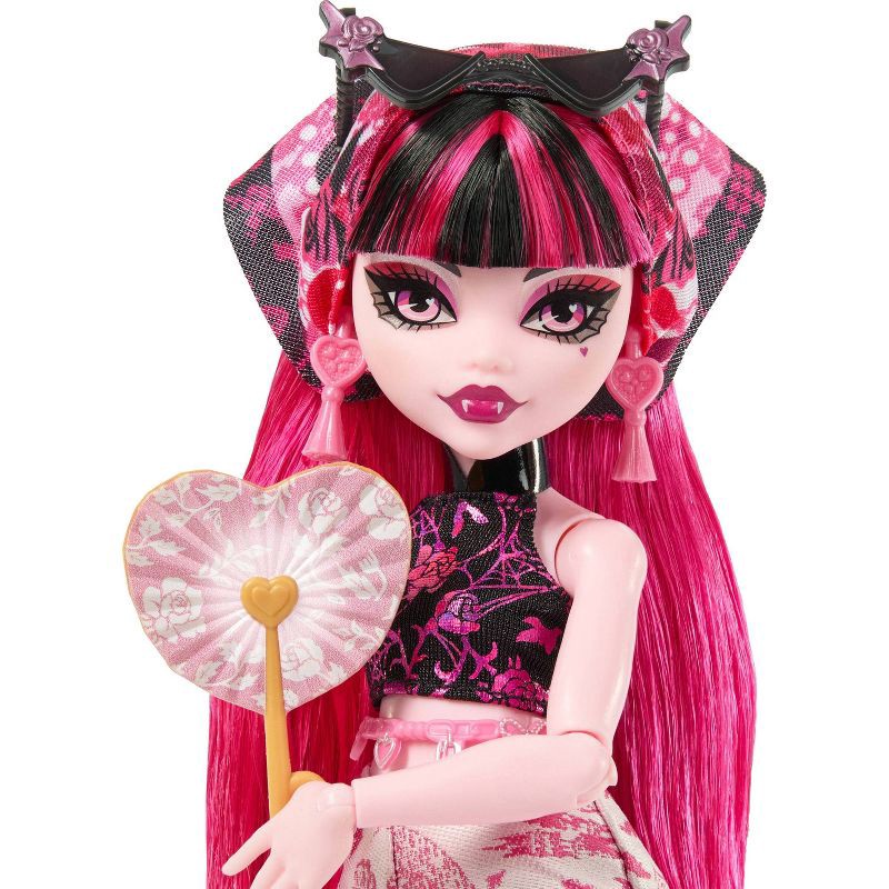 slide 3 of 6, Monster High Skulltimate Secrets Gore-geous Oasis Playset, Draculaura Doll and Accessories, 1 ct