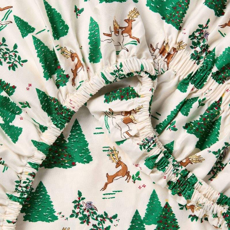 slide 4 of 4, Queen 400 Thread Count Christmas Holiday Performance Sheet Set Winter Scene - Threshold™, 1 ct