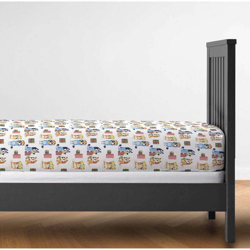 slide 4 of 4, Bluey Twin Holiday Sheet Set, 1 ct