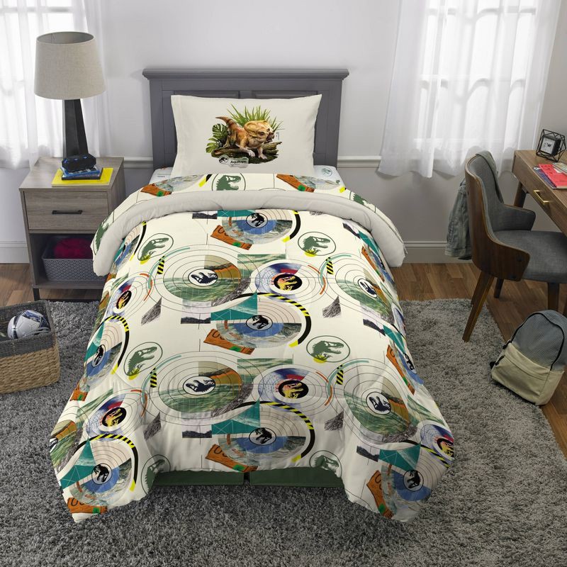 slide 4 of 5, Twin Jurassic World Comforter, 1 ct