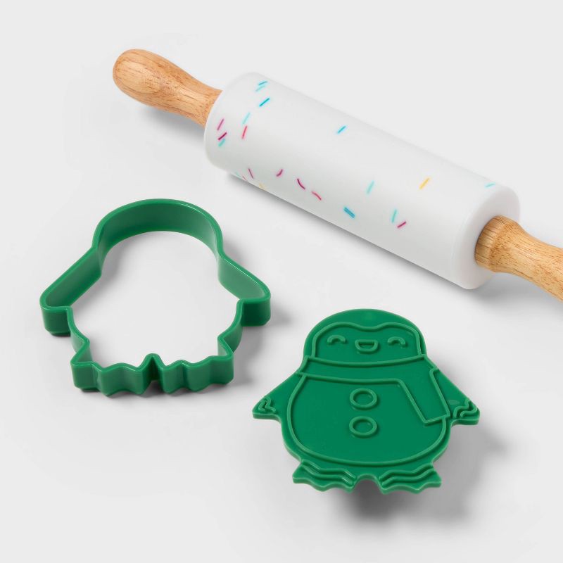 slide 3 of 3, Kids' Cookie Baking Food Mold Activity Set - Pillowfort™, 1 ct