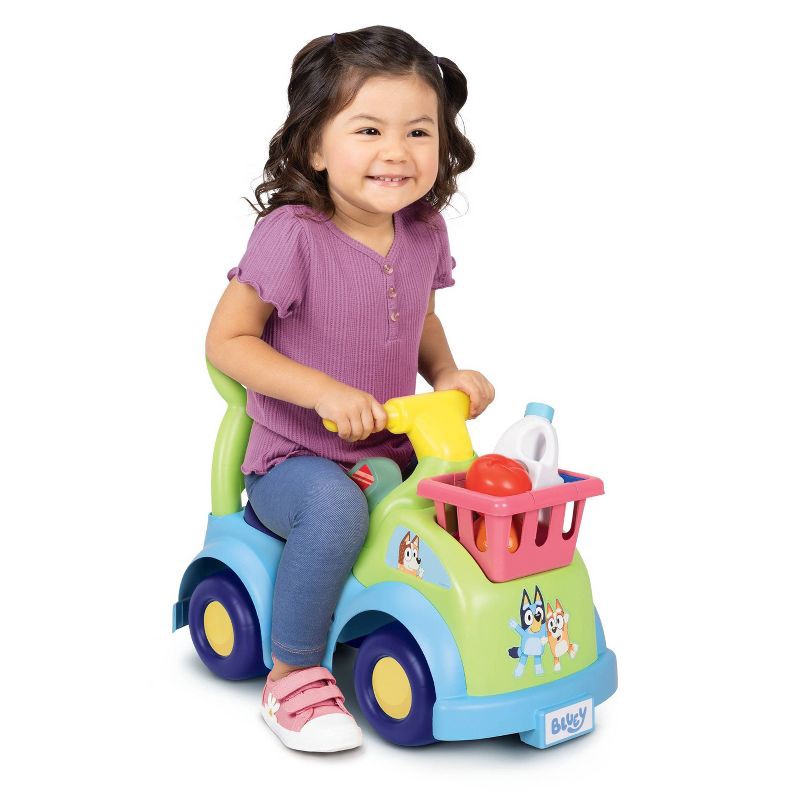 slide 9 of 10, Bluey Shopping Fun Ride On, 1 ct
