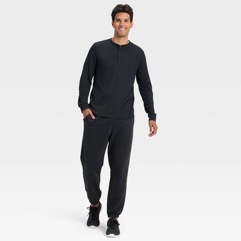 slide 3 of 3, Men's Active Comfort Fleece Pants - All In Motion™ Black M, 1 ct