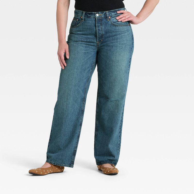 slide 4 of 5, Women's Mid-Rise 90's Baggy Denim Jeans - Universal Thread™ Vintage Dark Wash 10, 1 ct
