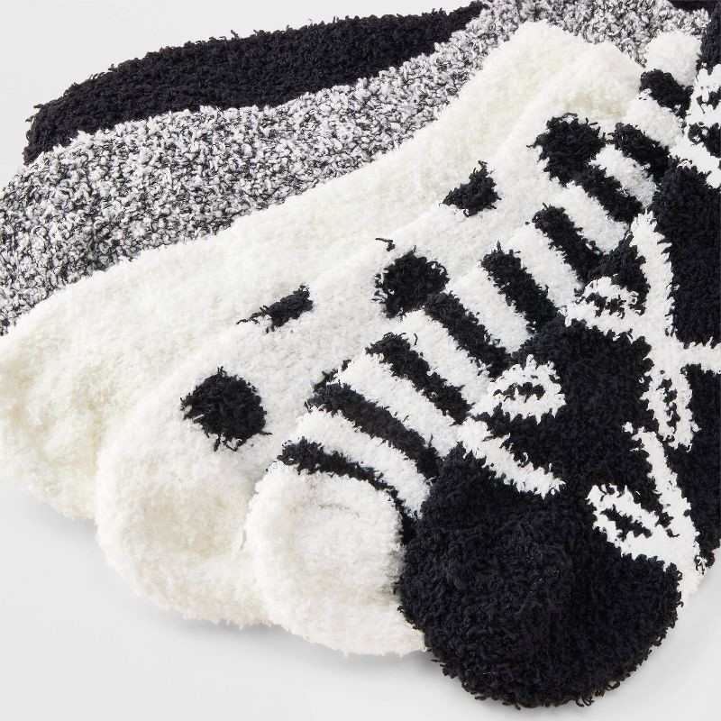 slide 3 of 3, Women's Bows & Polka Dots 6pk Cozy Low Cut Socks - Black/White 4-10, 6 ct