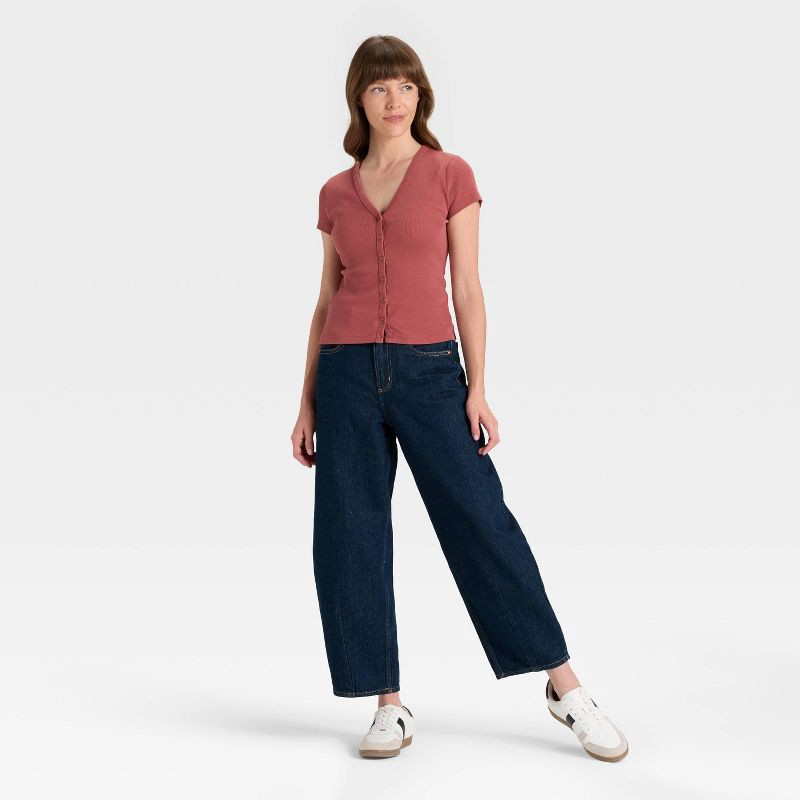 slide 3 of 5, Women's High-Rise Easy Barrel Ankle Jeans - Universal Thread™ Rinse Dark Wash 12, 1 ct