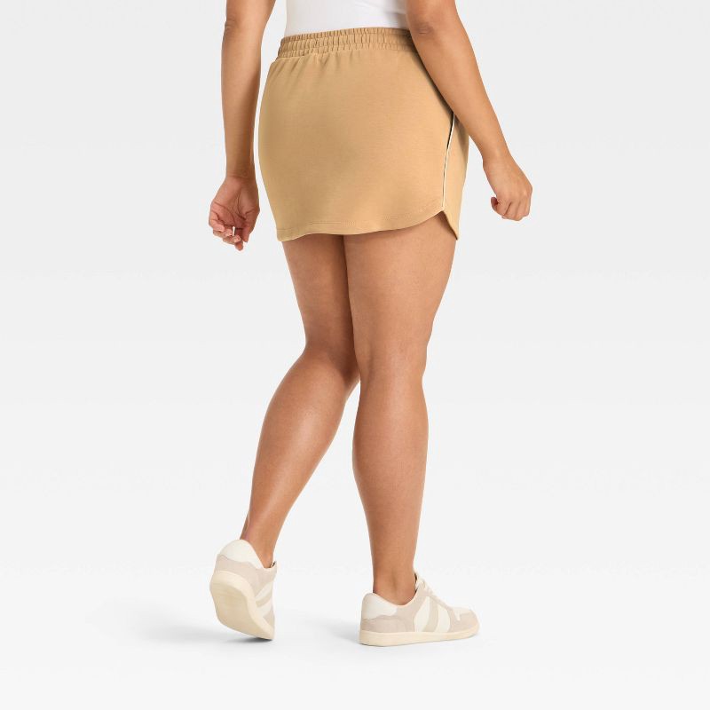 slide 5 of 5, Women's Airy Sleek Skort - All In Motion™ Tan L, 1 ct