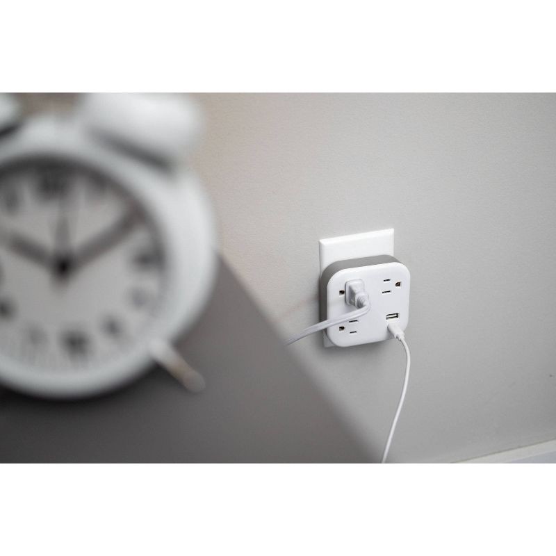 slide 5 of 7, General Electric 3 Outlet Surge Tap with 1 USB-A and 1 USB-C 980J White, 1 ct