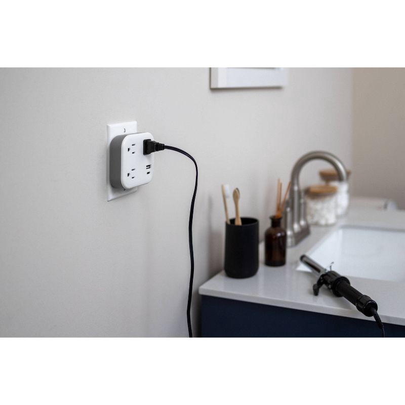 slide 6 of 7, General Electric 3 Outlet Surge Tap with 1 USB-A and 1 USB-C 980J White, 1 ct