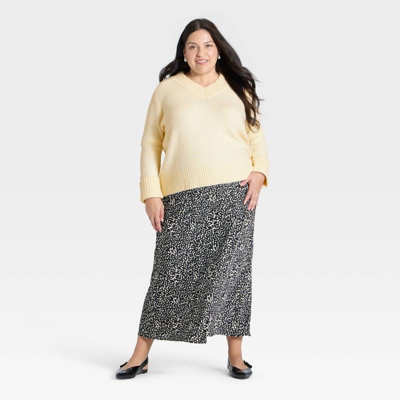 slide 3 of 3, Women's Cozy Knit Boxy Pullover Sweater - A New Day™ Cream XXL, 1 ct