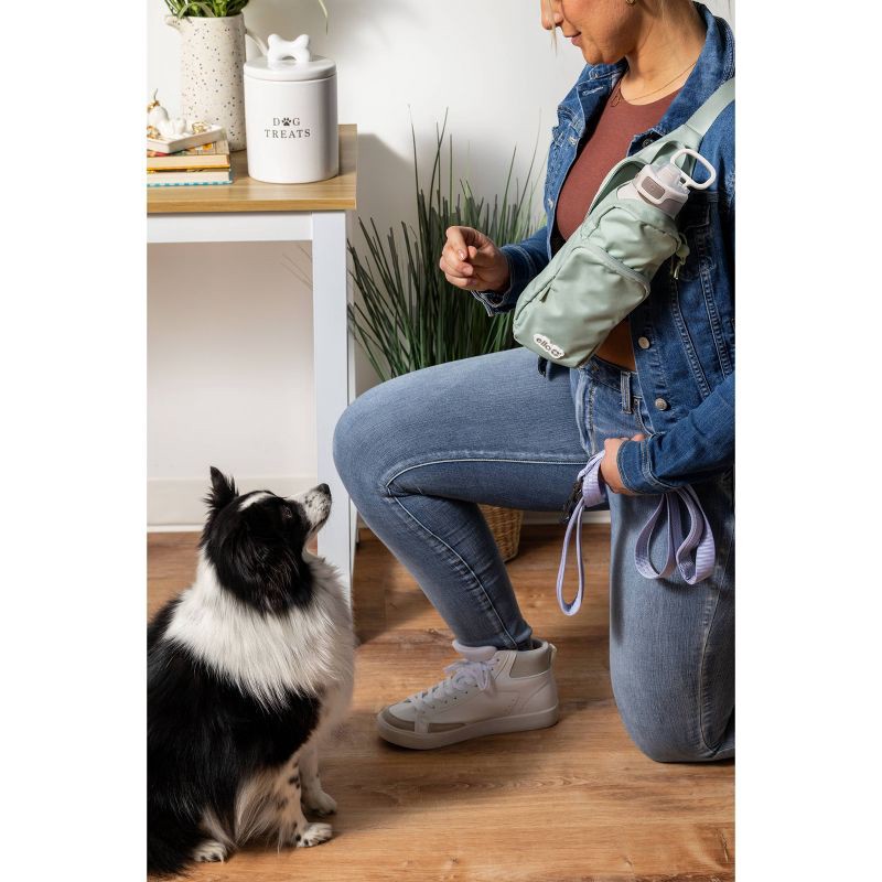 slide 2 of 4, Ello 20oz - 32oz Water Bottle Sling Green, 20 oz, 32 oz