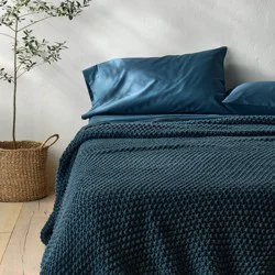Full/Queen Chunky Knit Blanket Dark Blue - Casaluna™