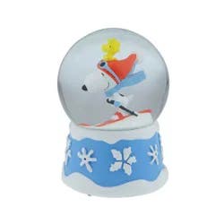 Peanuts Snowglobe