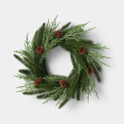 Mix Mini Christmas Wreath Green - Room Essentials™