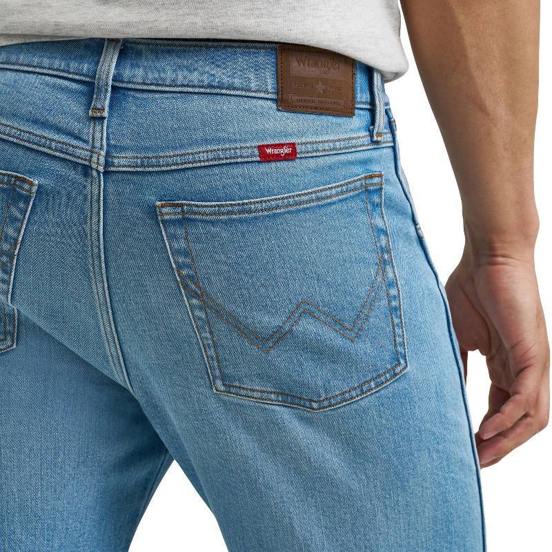 slide 6 of 6, Wrangler Men's Relaxed Fit Bootcut Jeans - Light Indigo 42x30, 1 ct