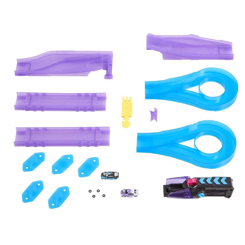 slide 9 of 9, Goliath Hyper Burst Jump Strike Battle Race Track Set, 1 ct