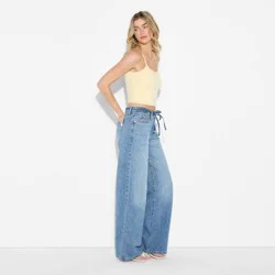 Women's Low-Rise Baggy Jeans - Wild Fable™ Light Wash 6