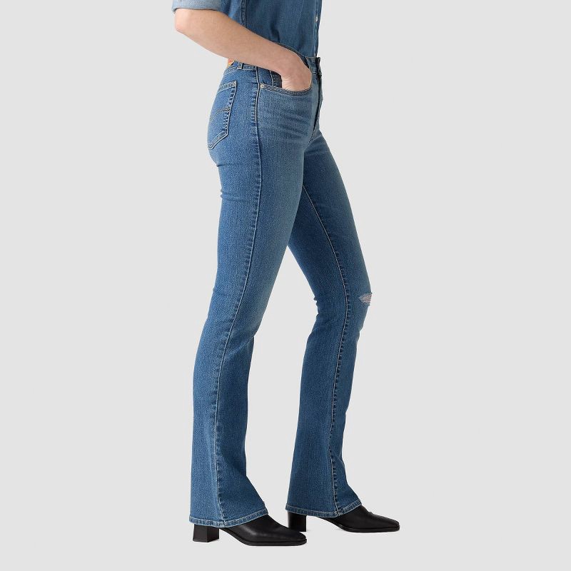 slide 2 of 4, Levi's® Women's 725 High-Rise Bootcut Jeans - Timeless Tint 25, 1 ct