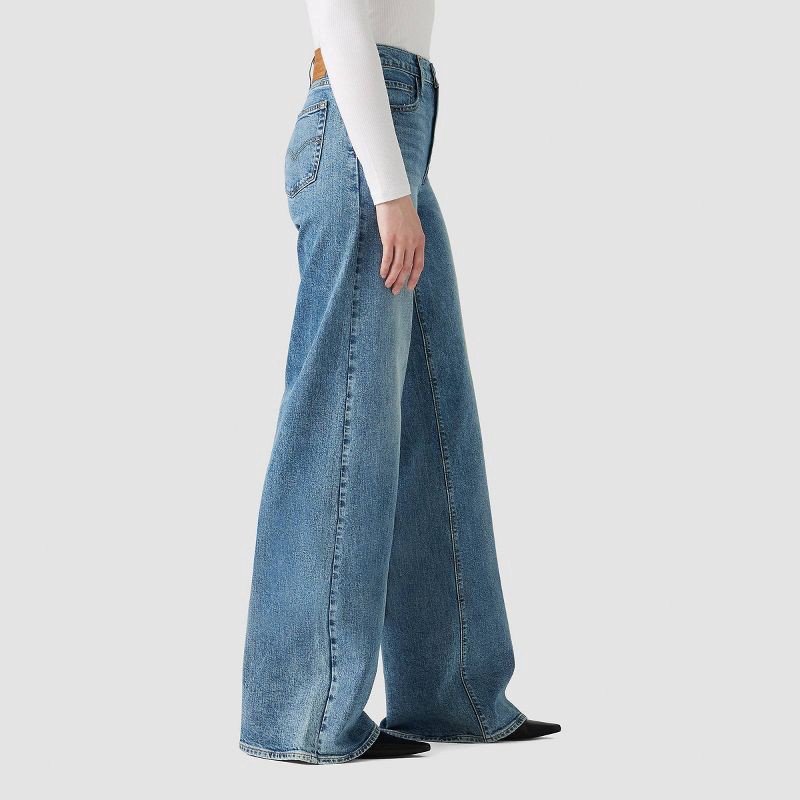 slide 2 of 3, Levi's® Women's 728 High-Rise Wide Leg Jeans - Sweet Success 25, 1 ct