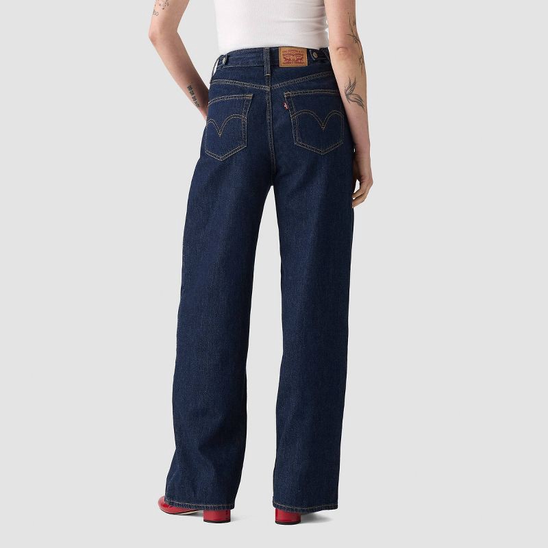 slide 3 of 3, Levi's® Women's High-Rise Cinch Baggy Jeans - Reign Of The Rinse 31, 1 ct