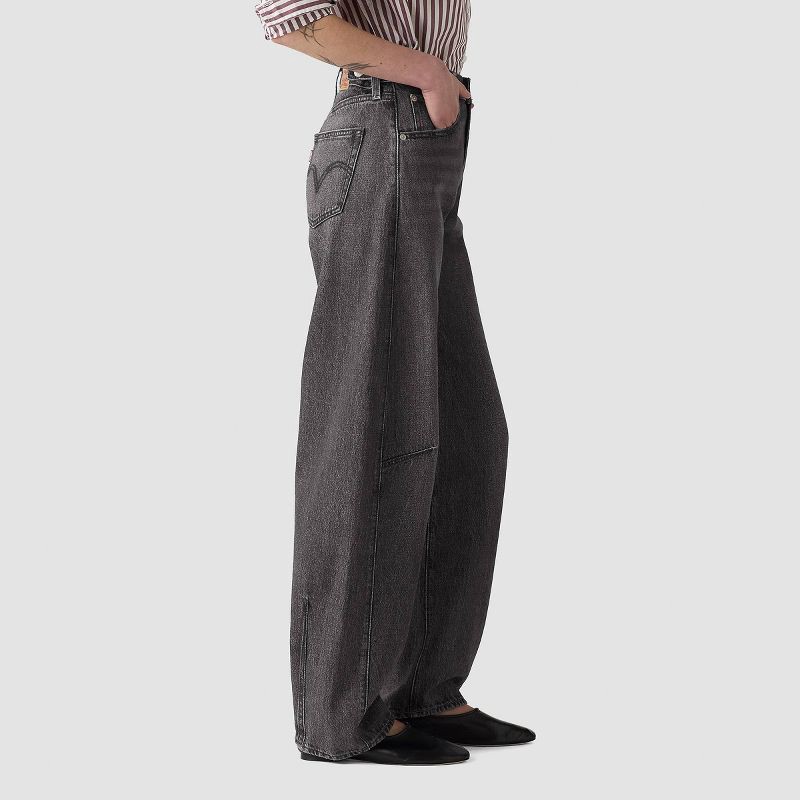slide 2 of 3, Levi's® Women's Cinch Barrel Jeans - Past Lives 25, 1 ct