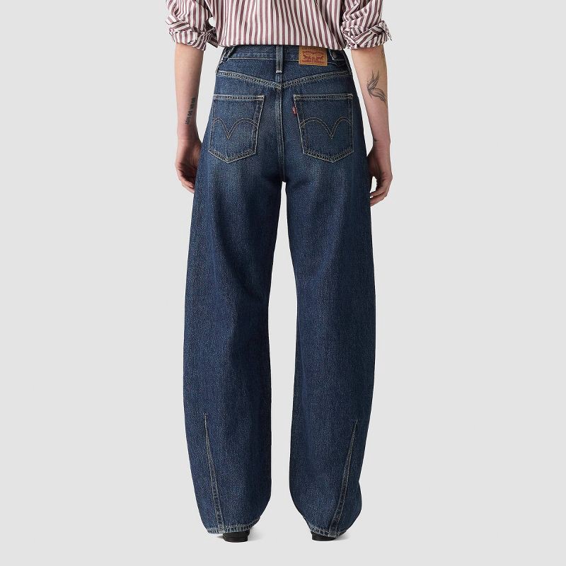 slide 3 of 3, Levi's® Women's Cinch Barrel Jeans - New Shades 30, 1 ct