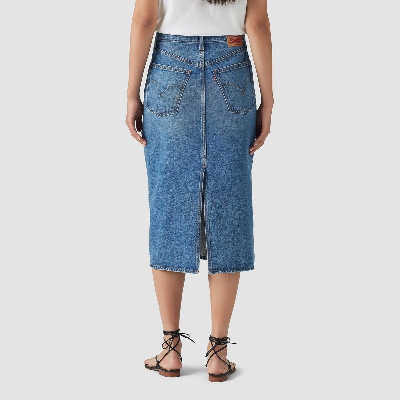 slide 2 of 3, Levi's® Women's High-Rise Back Slit Skirt - Meadow Games 29, 1 ct