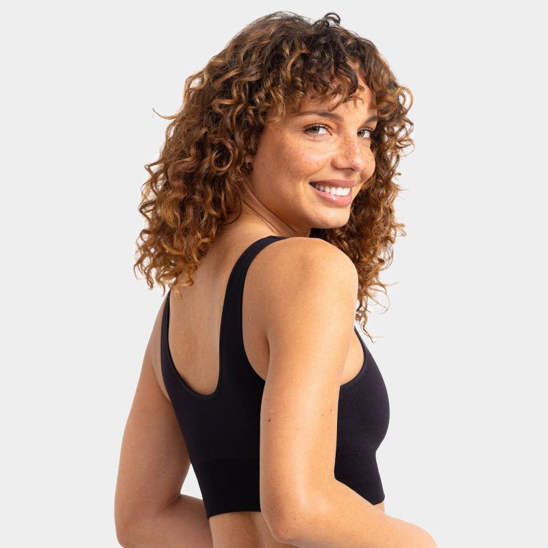 slide 4 of 6, Fruit of the Loom Women's 360° Stretch Seamless Comfort Longline Sports Bra - Black XXL, 1 ct