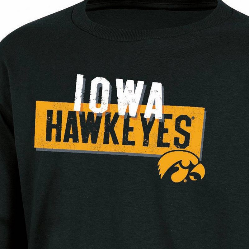 slide 3 of 3, NCAA Iowa Hawkeyes Boys Long Sleeve T-Shirt - L, 1 ct
