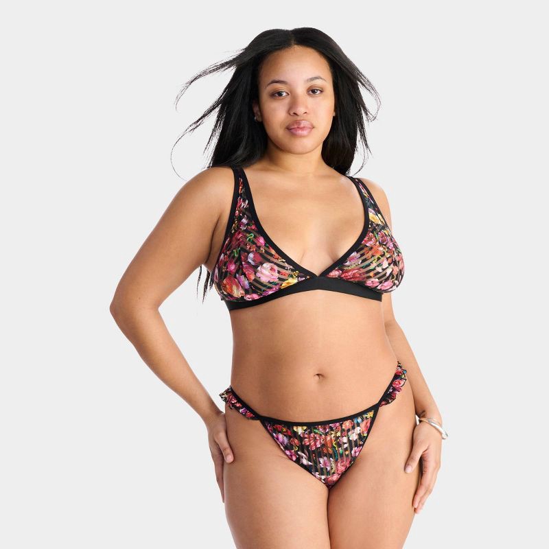 slide 6 of 9, Parade Women's Floral Sheer Stripe Undergarment Set - Black Floral S, 1 ct