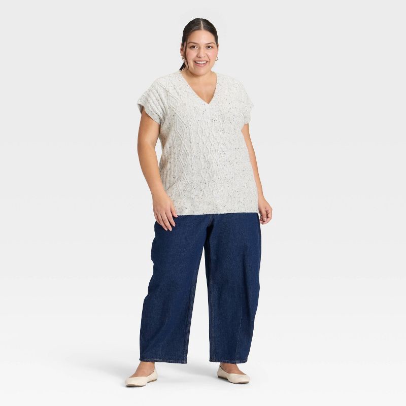 slide 3 of 3, Women's Cable Sweater Vest - Universal Thread™ Light Gray XXL, 1 ct