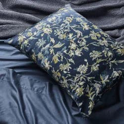 Standard Silk Pillowcase Blurred Floral - Casaluna™