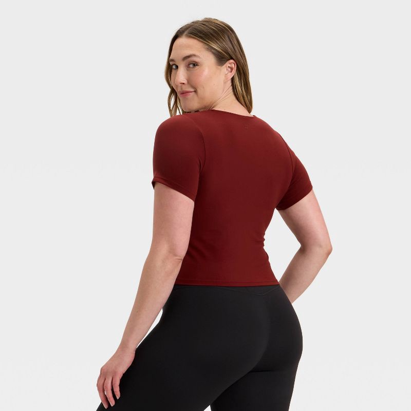 slide 5 of 5, Women's Everyday Soft Cropped Short Sleeve T-Shirt - All In Motion™ Maroon XL, 1 ct