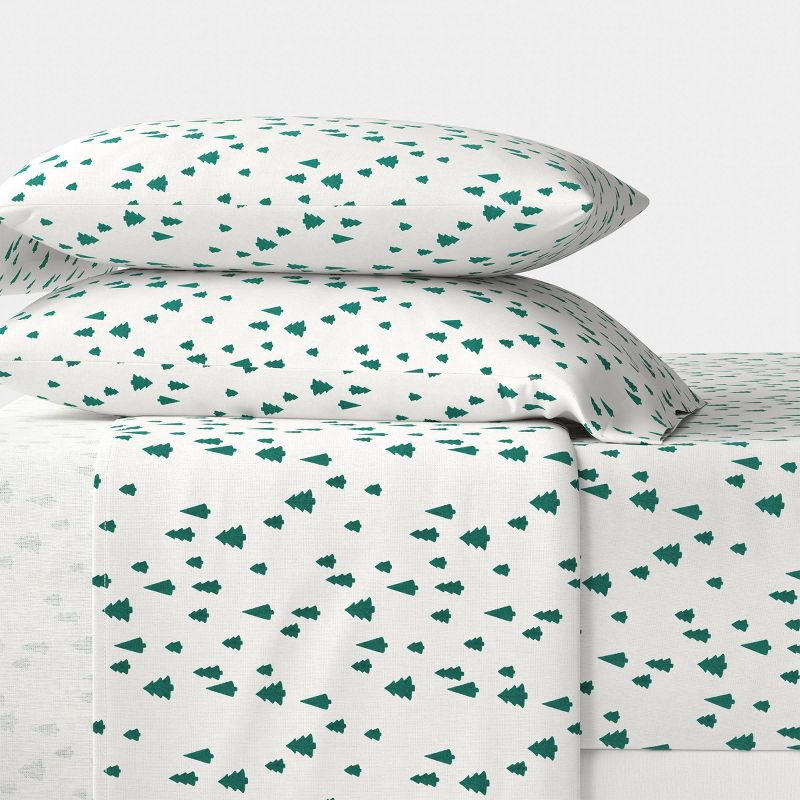 slide 2 of 4, Queen Christmas Holiday Flannel Sheet Set Tree Scene - Wondershop™, 1 ct