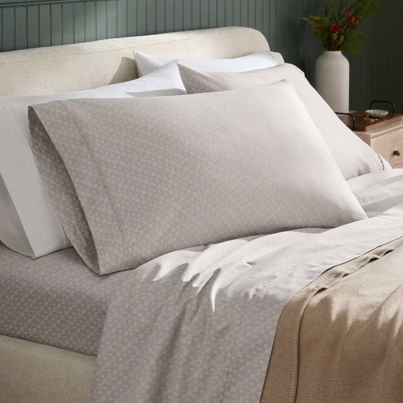 slide 2 of 4, Full 400 Thread Count Christmas Holiday Performance Sheet Set Twinkle Stars - Threshold™, 1 ct