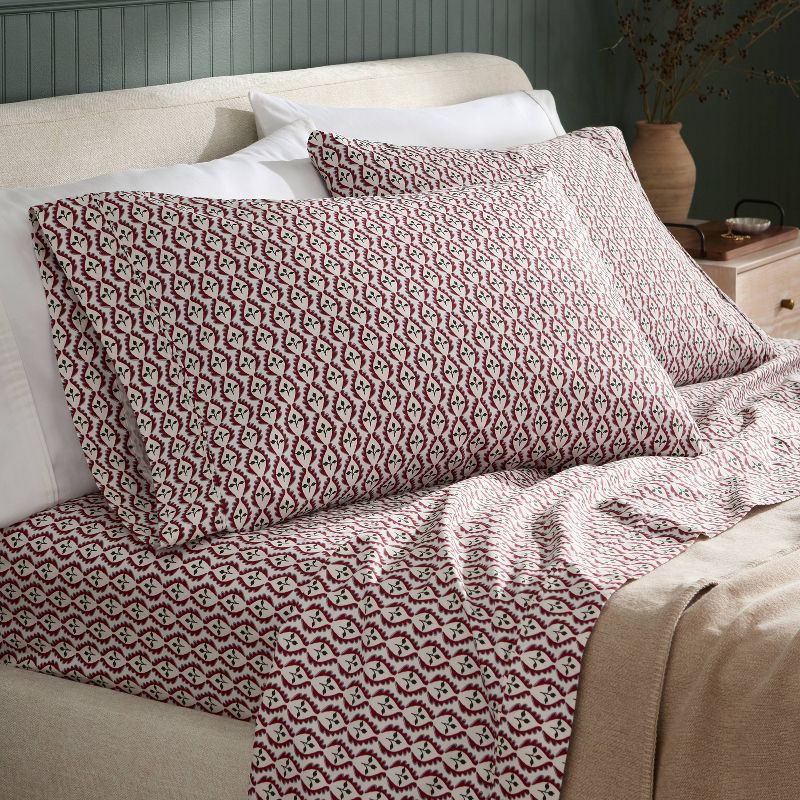 slide 2 of 3, Full 400 Thread Count Christmas Holiday Performance Sheet Set Woodblock Leaf - Threshold™, 1 ct