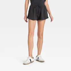 Women's Mid-Rise Fleece Jogger Shorts - Universal Thread™ Black M