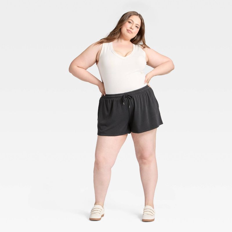 slide 3 of 3, Women's Mid-Rise Fleece Jogger Shorts - Universal Thread™ Black XXL, 1 ct