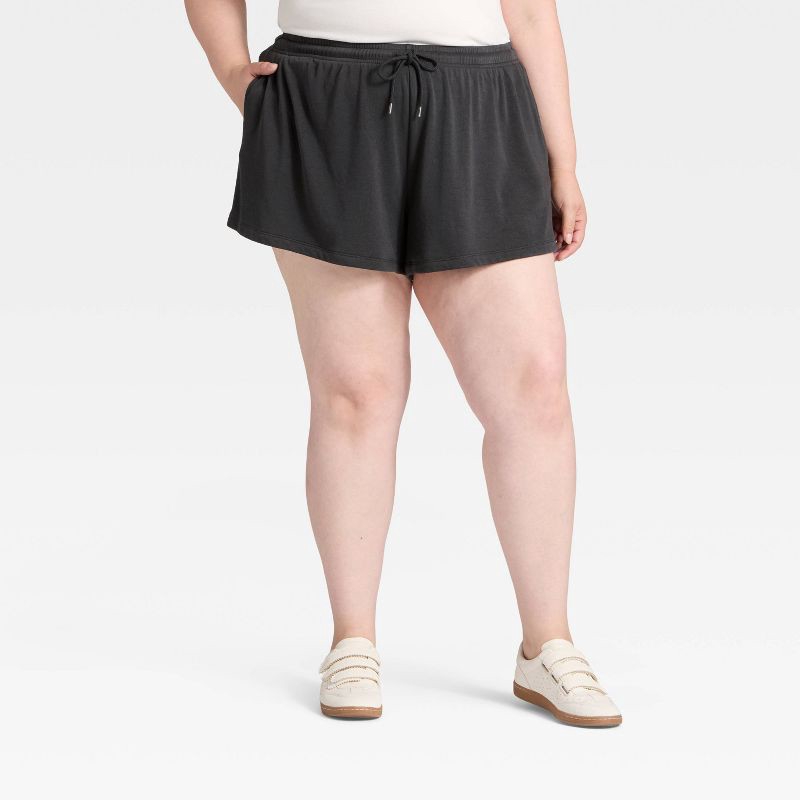 slide 1 of 3, Women's Mid-Rise Fleece Jogger Shorts - Universal Thread™ Black XXL, 1 ct