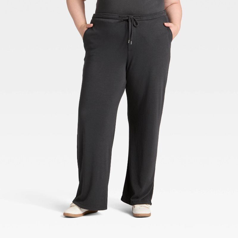 slide 1 of 3, Women's High-Rise Fleece Wide Leg Sweatpants - Universal Thread™ Black XXL, 1 ct