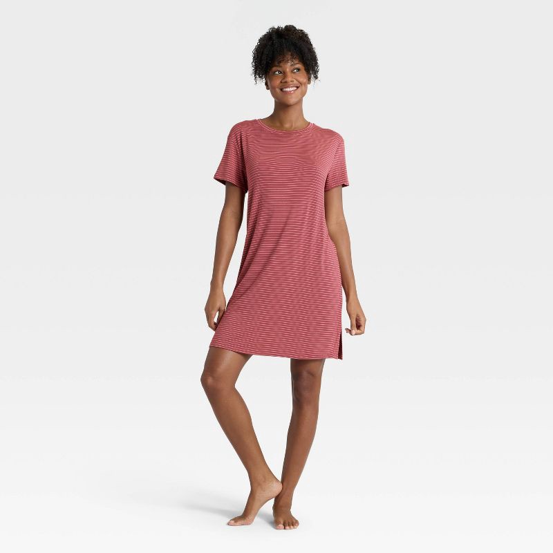short a line cocktail dresses White