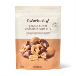 Peanut Butter Chocolate Twist Mix - 6oz - Favorite Day™