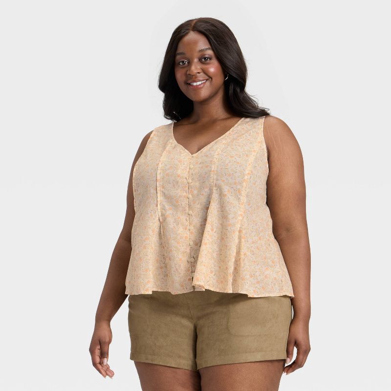 slide 1 of 3, Women's Button-Down Pintuck Tank Top - Universal Thread™ Cream Floral XXL, 1 ct