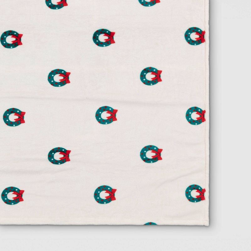 slide 4 of 5, Christmas Wreath Plush Throw Blanket Ivory/Green/Red - Wondershop™, 1 ct
