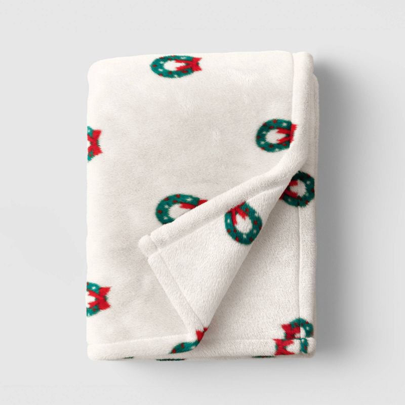 slide 1 of 5, Christmas Wreath Plush Throw Blanket Ivory/Green/Red - Wondershop™, 1 ct